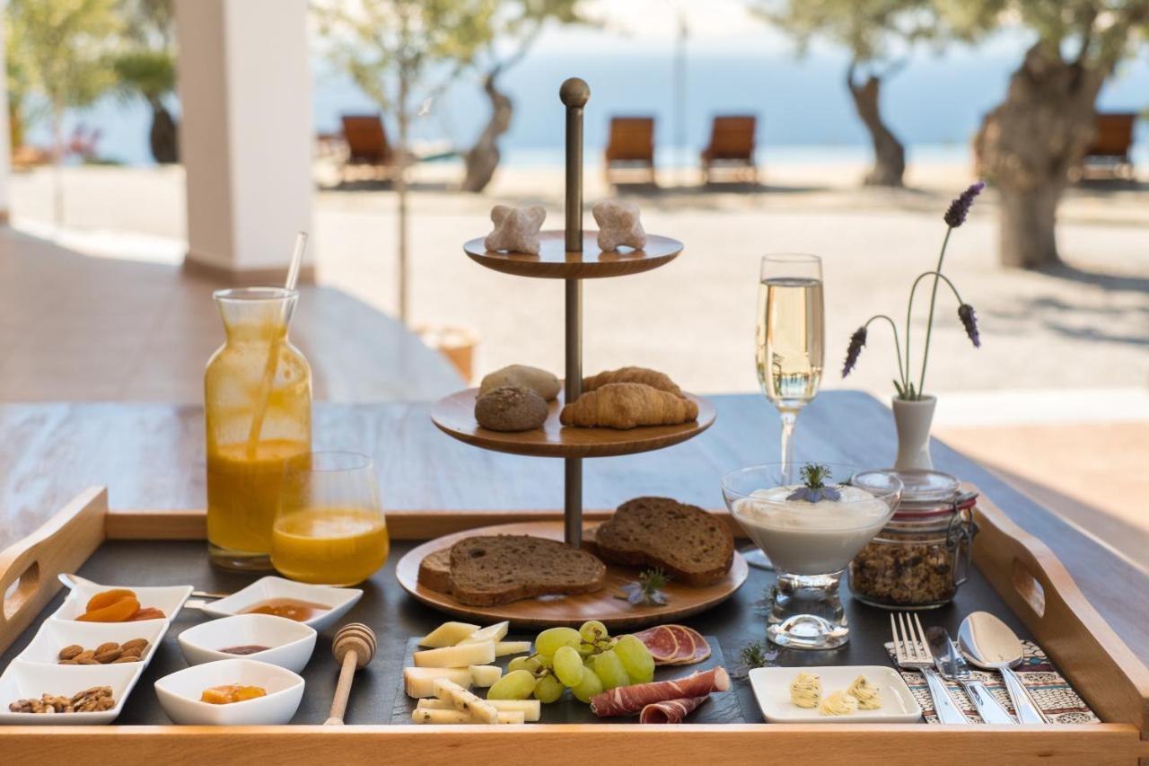The Infinity 180 Luxury Suites Милия Экстерьер фото