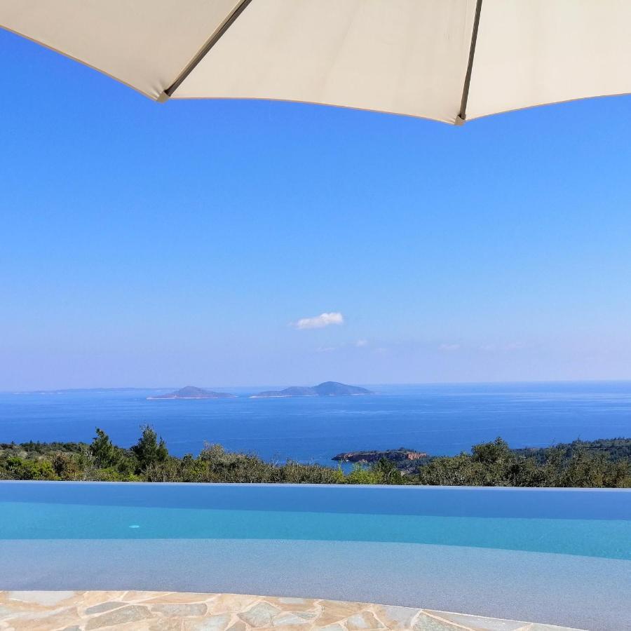 The Infinity 180 Luxury Suites Милия Экстерьер фото
